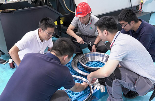 �������������a(ch��n)�������h�������M(j��n)���E���